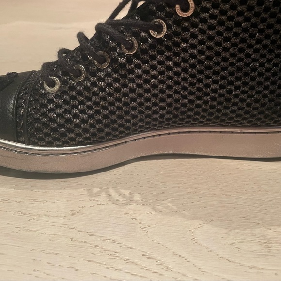 Chanel sneakers fabric lambskin size 36.5 - Picture 4 of 11